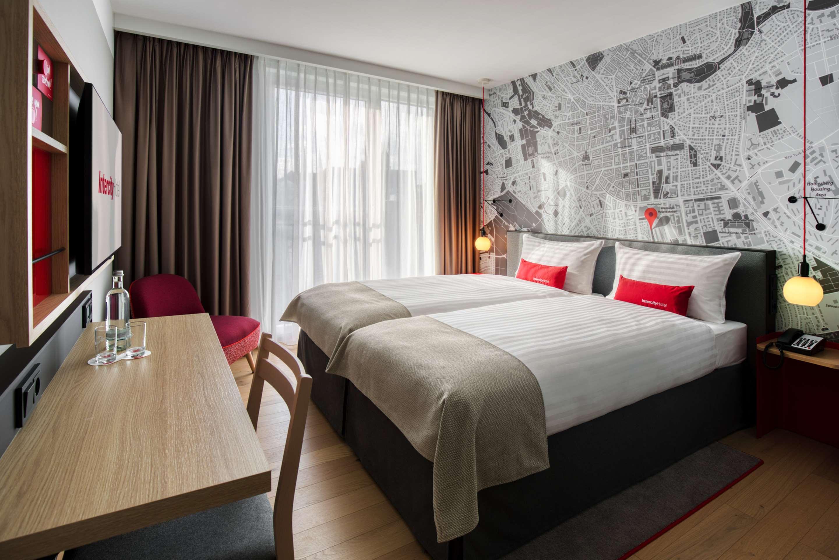 Intercityhotel Wiesbaden Exterior foto