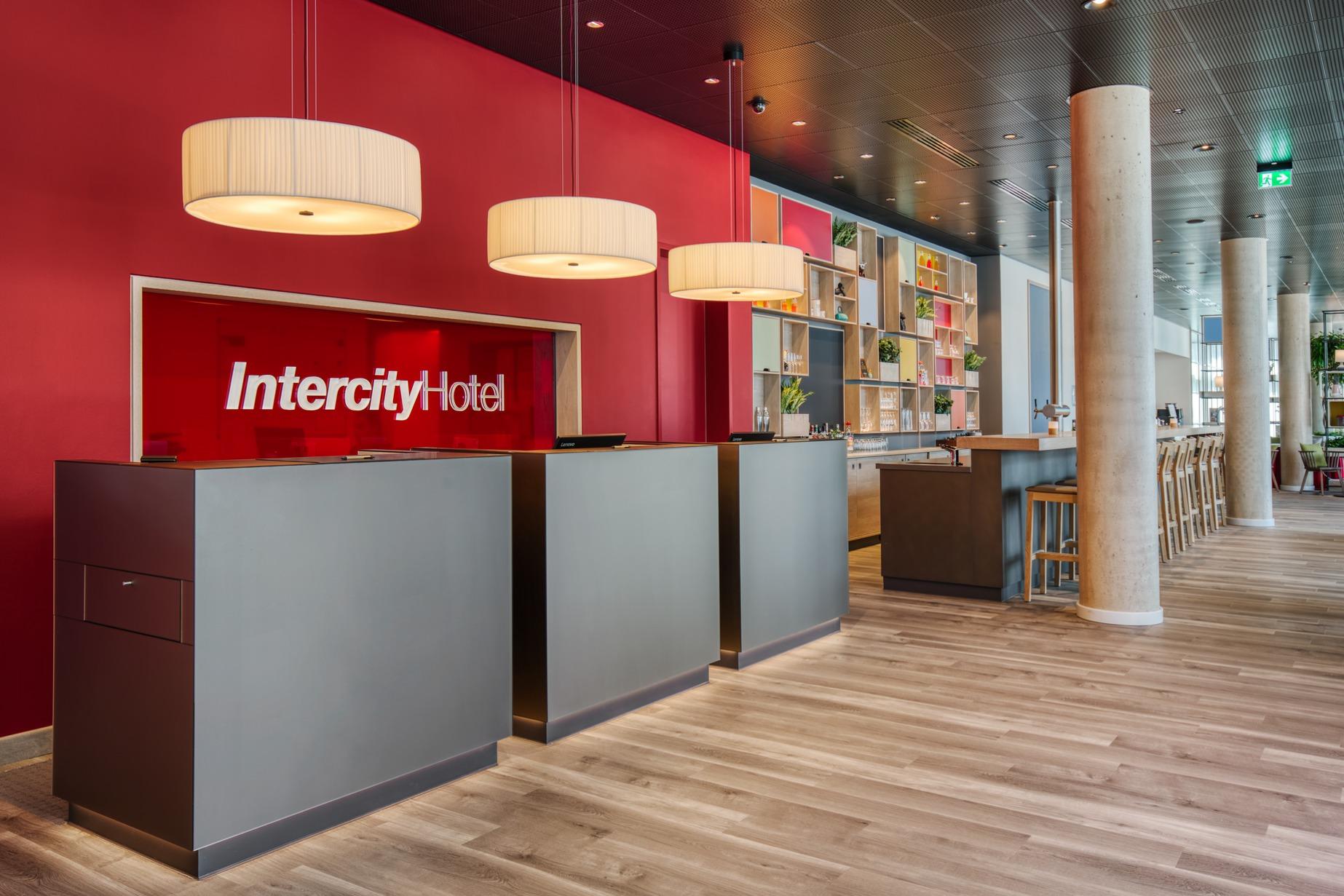 Intercityhotel Wiesbaden Exterior foto